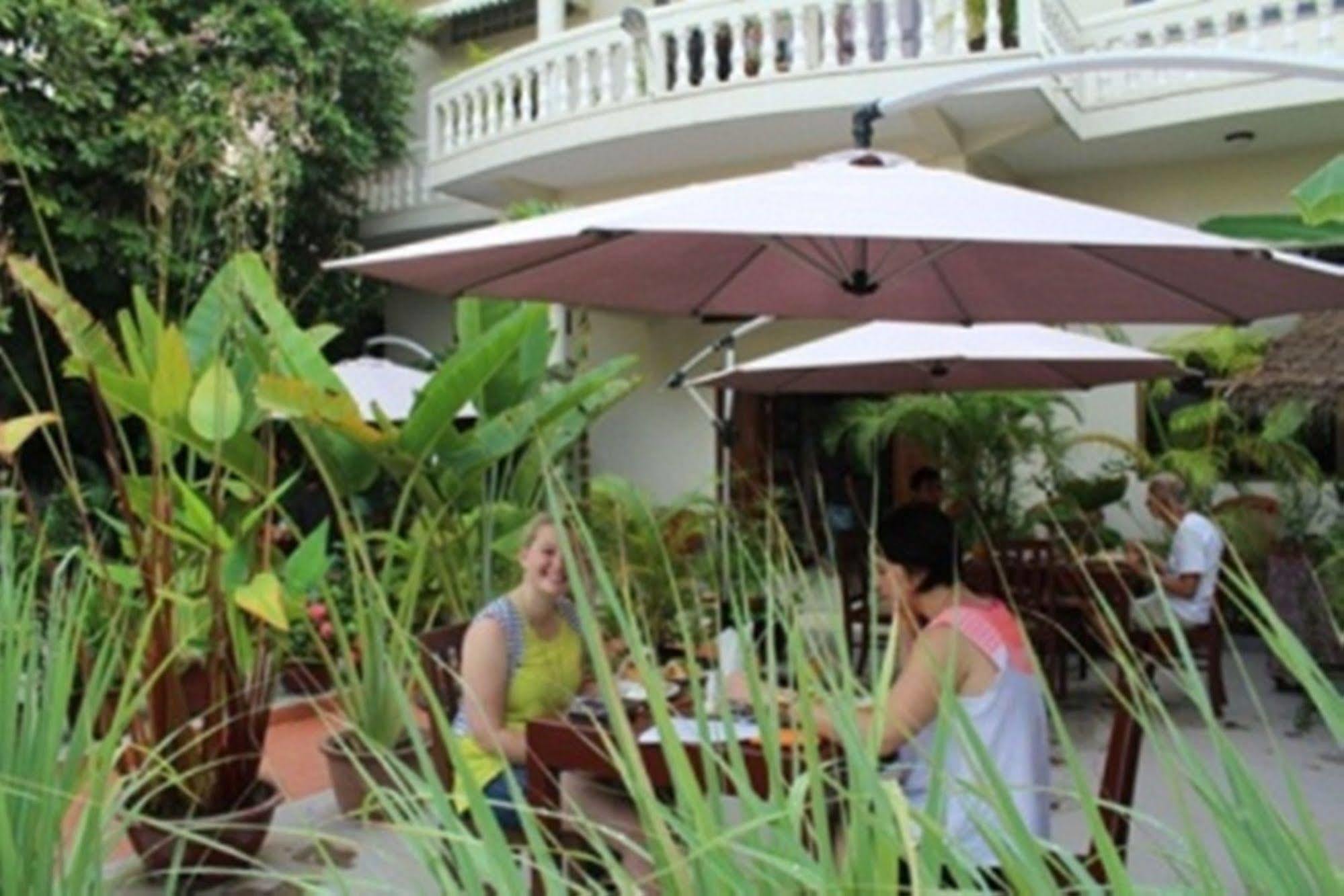 Horizons Cambodia Hotel Siem Reap Exterior photo
