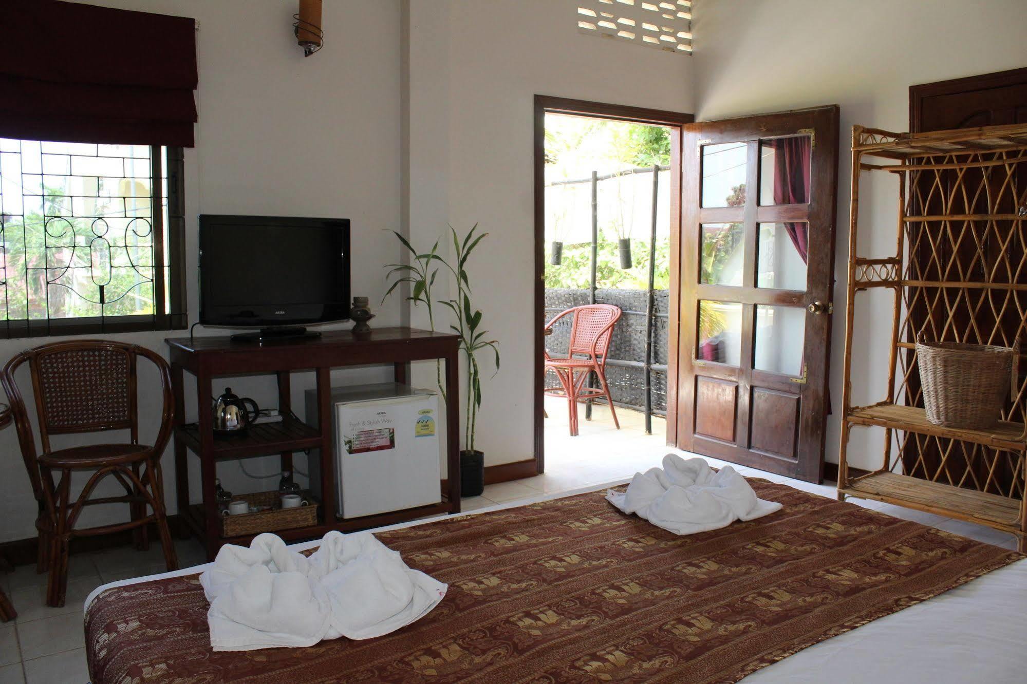 Horizons Cambodia Hotel Siem Reap Exterior photo